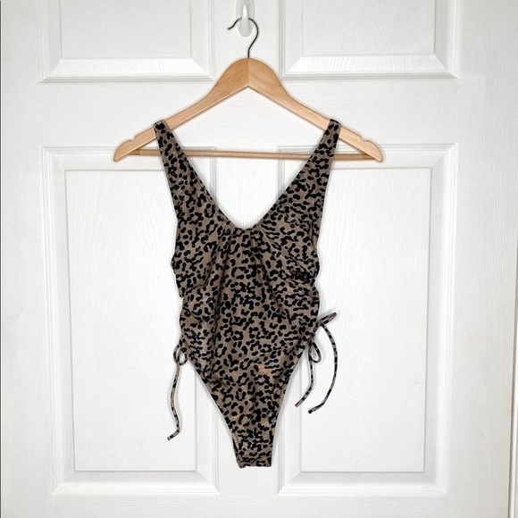BOUND by Bond Eye Leopard Swimsuit One Piece Small - Picture 6 of 13